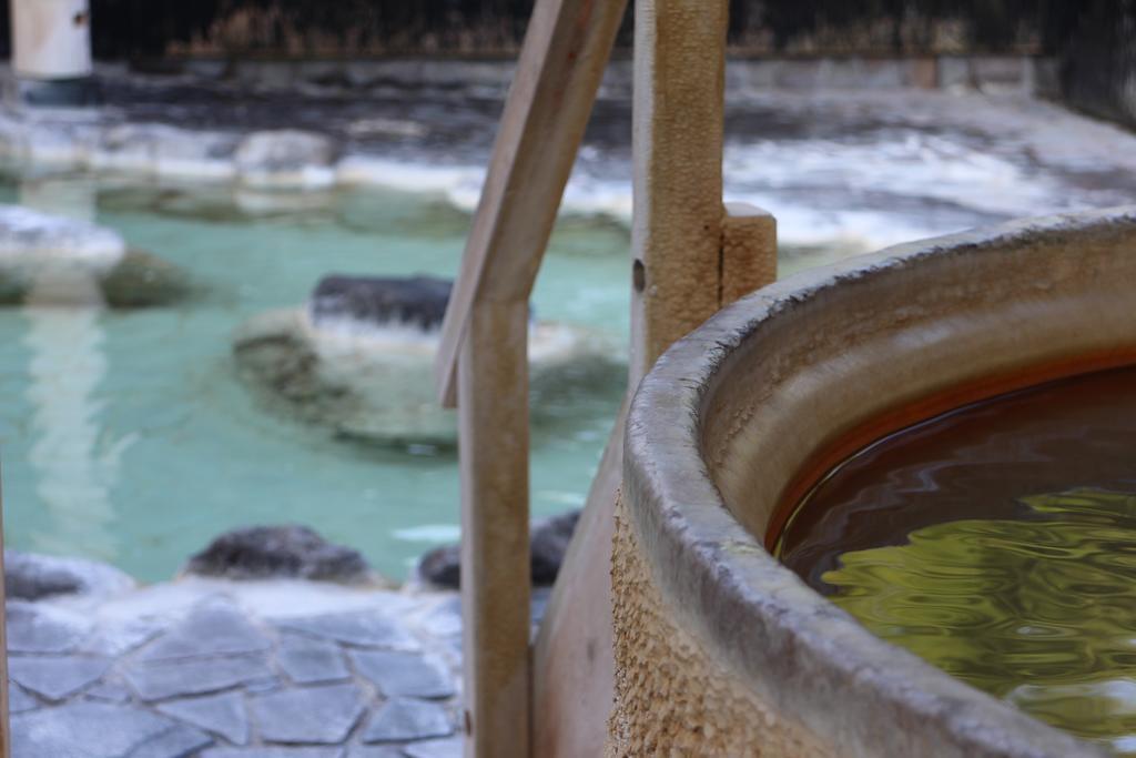 Yamaga Onsen Kazenosato Hotel Kitsuki Екстериор снимка